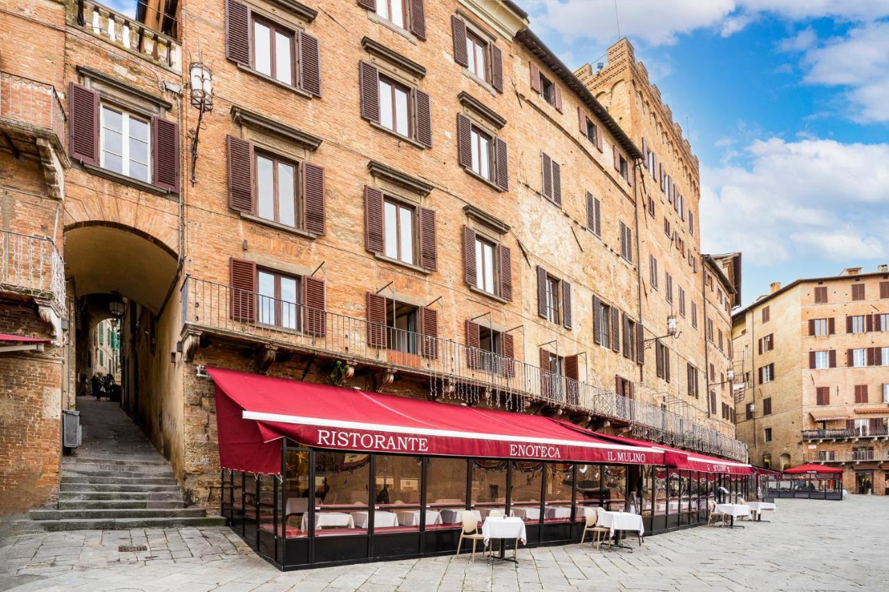 The Balcony Suite - Affaccio Su Piazza Del Campo Siena Bagian luar foto