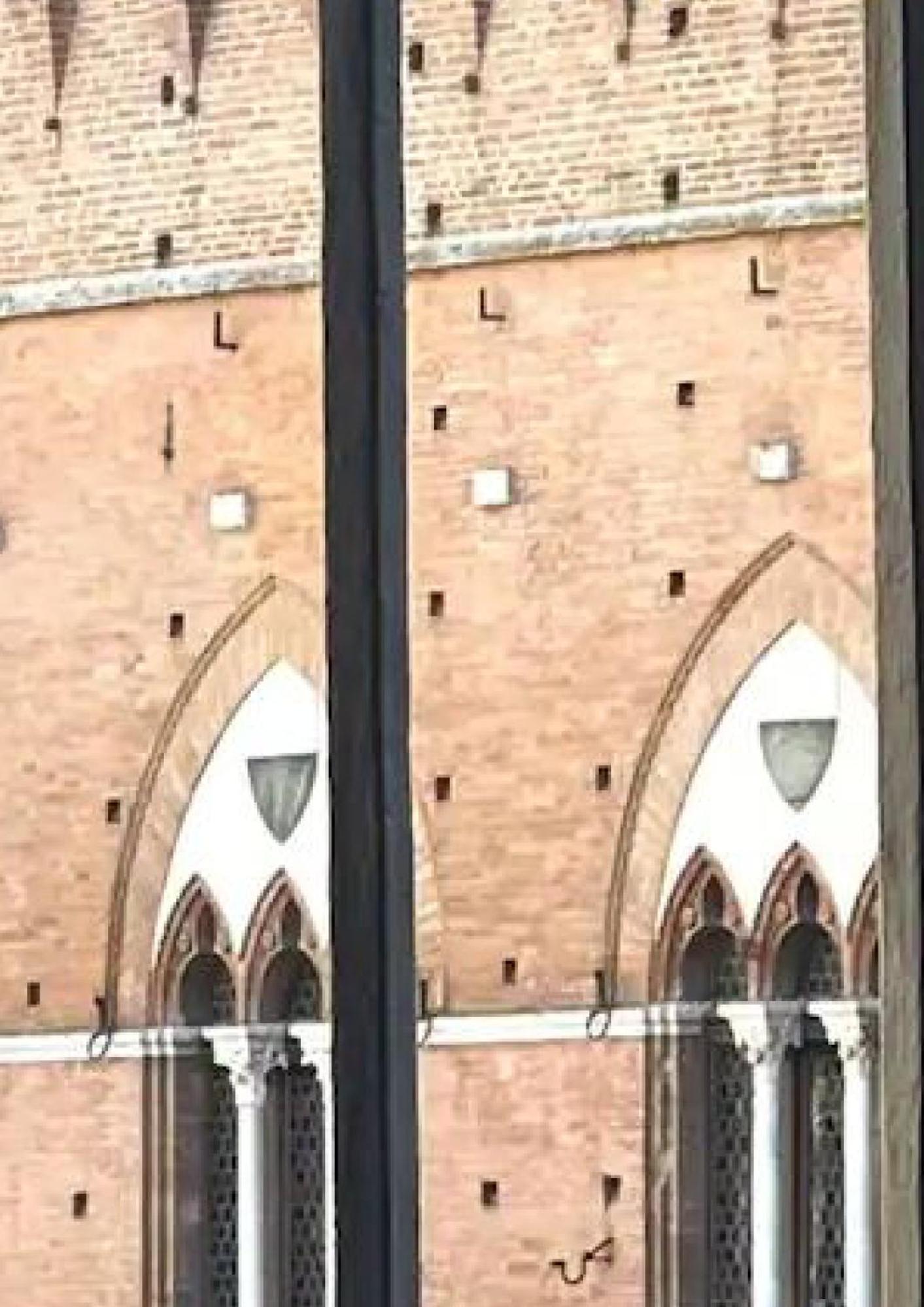 The Balcony Suite - Affaccio Su Piazza Del Campo Siena Bagian luar foto